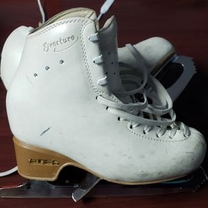 Edea Overture Skates size 210